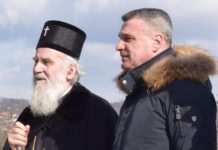 Patrijarh obišao radove na gradnji crkve brvnare u svom rodnom selu (FOTO)