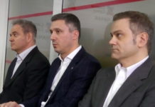 Dveri promovišu svoj program, a ostatak Saveza za Srbiju im to toleriše
