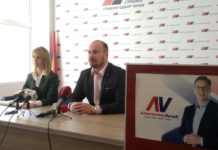 Parezanović: Obradović morao da zovne Sergeja Trifunovića da bi u Čačku skupio 400 ljudi