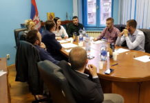 Mladi Nove Srbije organizovali okrugli sto o političkoj krizi u državi
