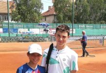 Unuk Borčeve košarkaške legende niže pobede na teniskim terenima