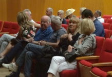 U Gornjem Milanovcu počeo Međunarodni susret varoških pozorišta “Takovske cveti“