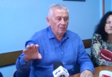 Velimir Ilić: Izvršitelji se bogate pljačkajući narod, tražićemo ukidanje te službe