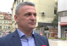 Todorović: Odbornica Dveri hvalila akcioni plan za izbeglice, a Boško Obradović ga danas kritikuje