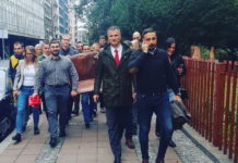 Nemanja Trnavac ispred Narodne skupštine: Čačak ne treba da predstavljaju nasilnici poput Ilića i Obradovića