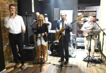 U Beogradu održana promocija debi albuma orkestra “Stari grad“ (FOTO)