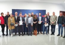 Priznanja za pojedince, institucije i firme koje su učestvovale u izgradnji aerodroma u Pranjanima