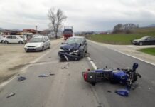 Sudar “renoa“ i motocikla u Prislonici, ima povređenih
