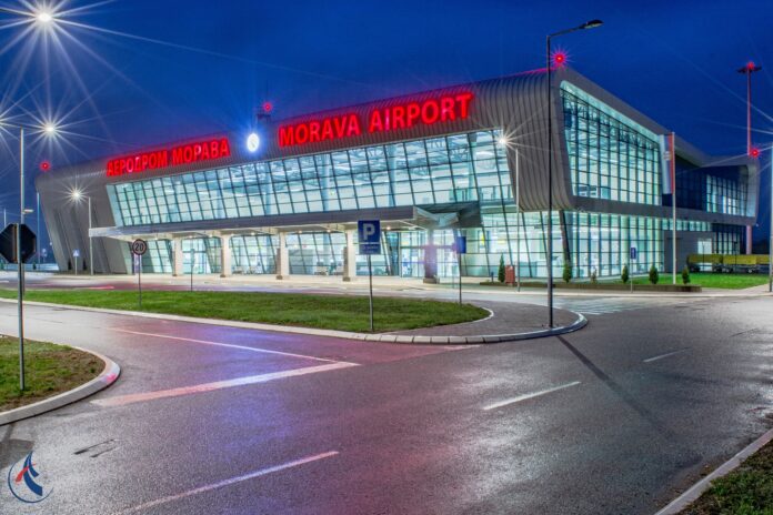 Aerodrom Morava - Nocu