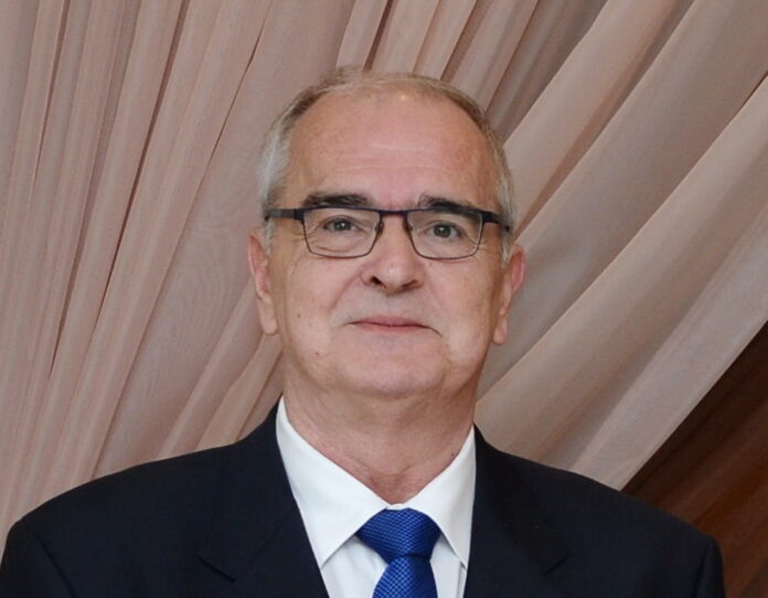 Dr Dragan Milutinovic - Slajder