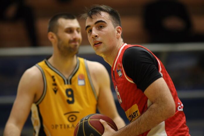 Split - Borac 21-22 Marko Pecarski