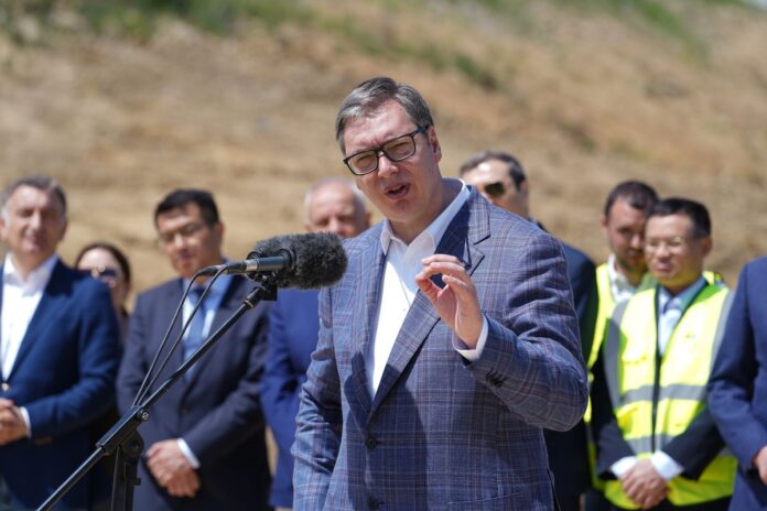 Aleksandar Vucic - Gradjevinci Tanjug Dragan Kujundzic