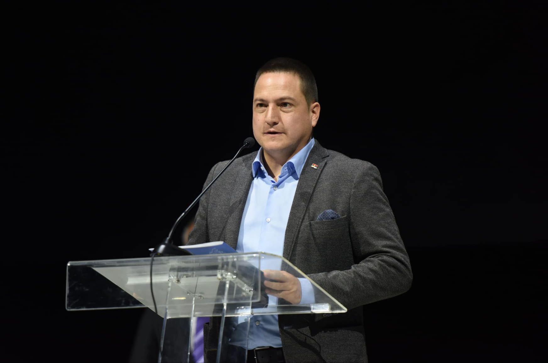 Ministar prosvete Branko Ružić podneo neopozivu ostavku - Morava Info