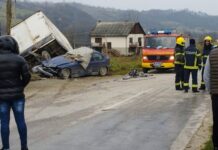 Trka automobilima uzrok tragedije u kojoj je poginuo devetnaestogodišnjak?