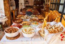 Danas je Nikoljdan, najveća slava u Srba