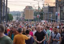 U Beogradu održan osmi protest “Srbija protiv nasilja“, protestne šetnje u još 10 gradova