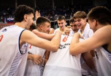 U18 selekcija Srbije bez poraza u osminu finala, Pavle Nikolić ponovo veoma dobar