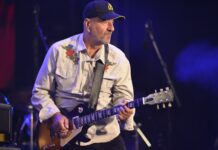 Vlatko vs “Rock opera“: Školski dvočas ili šta (ni)je rokenrol