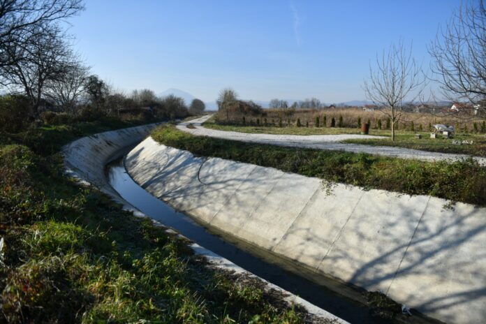 Crpna stanica kanal