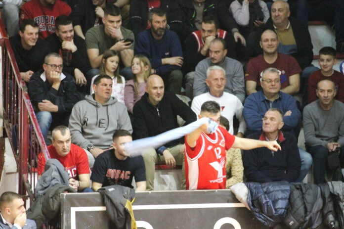 Borac - Split 24 publika navijaci