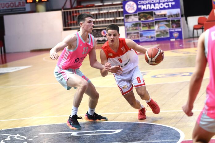 Kadeti Borac - Mega 24 4 Radovic
