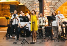 Rokeri, narodnjaci, zabavnjaci i džezeri se udružili i osnovali bend Teatar Dur (VIDEO)
