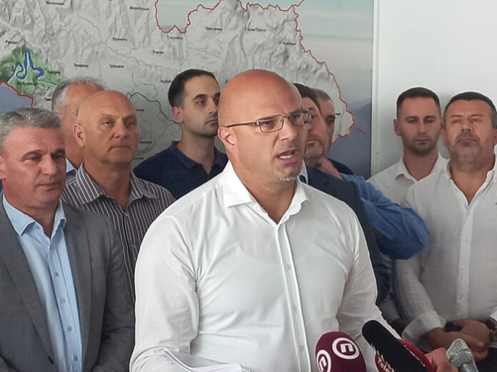Igor Trifunovic - SNS