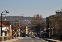 Pogrešno tumačenje propisa: U Čačku neće biti naplate korišćenja trotoara građanima, već pravnim licima i preduzetnicima