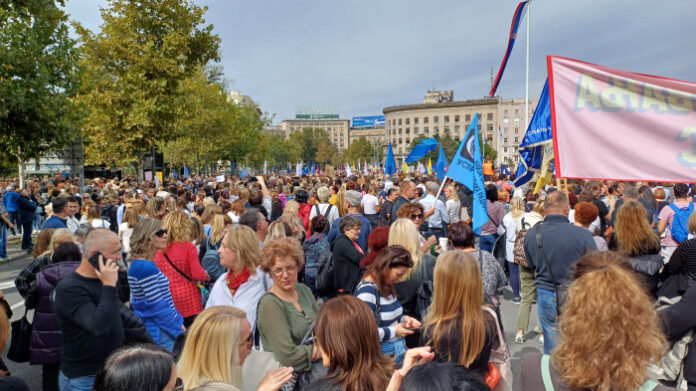 Protest prosvetara 24 - Oktobar 3