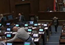 Opozicija traži smenu gradskog većnika Aleksandra Maksimovića