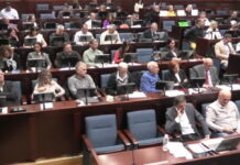 Sednica Skupštine grada Čačka zakazana za isti dan kada se održava protest u Beogradu