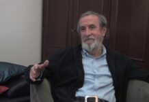 Preminuo umetnik Raša Todosijević