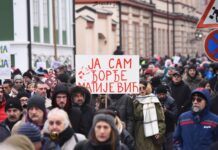 Procena Arhiva javnih skupova o broju građana na protestu u Čačku