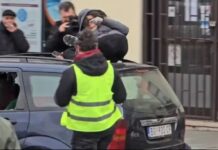 Užas na blokadi u Ruzveltovoj: Studentkinja teško povređena kada ju je “pokosio“ automobil, vozač uhapšen (VIDEO)