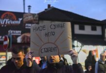 Studenti krenuli u šetnju od Beograda do Novog Sada