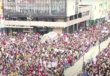 U toku 18-časovni protest “Studentski edikt“ u Nišu, veliki broj ljudi na ulicama i Trgu kralja Milana
