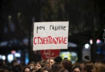 Studenti Univerziteta u Novom Sadu na plenumu doneli odluku o bojkotu nastave na svim fakultetima