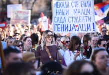Prosvetni radnici poručili iz Čačka: U Srbiji se progone oni koji ne žele da pognu glavu