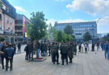 U 11 počeo protest u organizaciji studenata i maturanata, u Čačak stigli ratni veterani i bajkeri