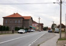 Meštani Bresnice i Bečnja najavlju blokadu magistrale, traže ostavku direktora škole