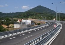 Punom brzinom vozio u kontrasmeru na autoputu “Miloš Veliki“ u Pakovraću