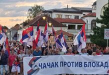 U Čačku održana dva protestna skupa, nije bilo većih incidenata
