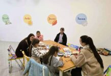Otvorena izložba “Sve boje godine“ u Galeriji “Nadežda Petrović“: Umetnost, edukacija i igra za najmlađe