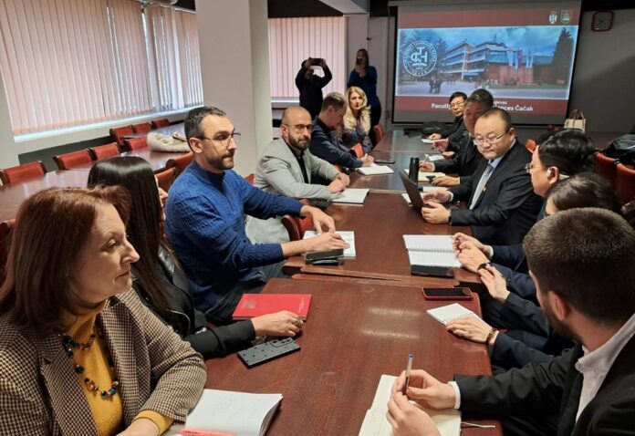 FTN - Delegacija iz Kine 1