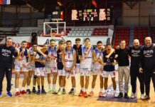 Slavlje kadeta Čačka 94 protiv Partizana nakon triler završnice