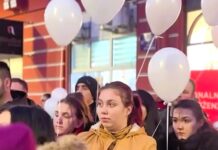 Pušteni beli baloni za malu Emu, građani hoće da znaju ko je odgovoran za smrt devojčice