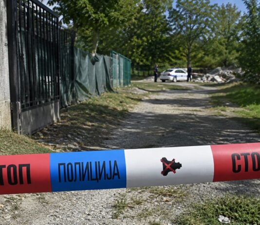 U Inđiji pronađeno telo u buretu, sumnja se da se radi o žrtvi pucnjave u restoranu na Senjaku