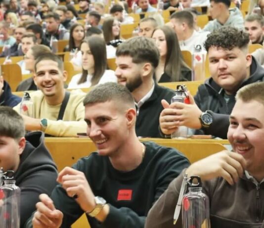 Prijemom brucoša, na Fakultetu tehničkih nauka u Čačku počela nova školska godina
