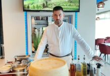 Hleb i so po tropskim suncem: Kuvar iz Zapadne Srbije vodi kuhinju grčko-mediteranskog restorana u Singapuru